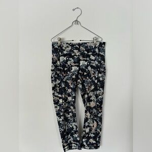 Lululemon Speed up Tights Size 6 Spring Bloom Multi Full on Luxtreme Cropped​